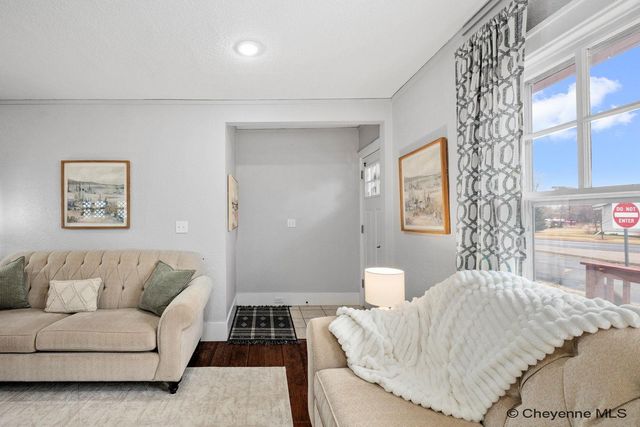 906 TALBOT CT, Cheyenne, WY 82001