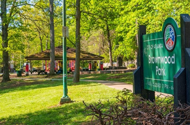 716 Stokeswood SE Avenue 2B, Atlanta, GA 30313