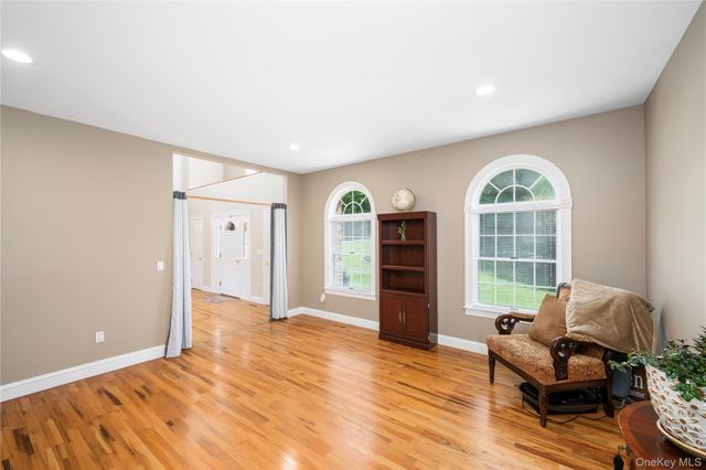 82 Anton Drive, Carmel, NY 10512