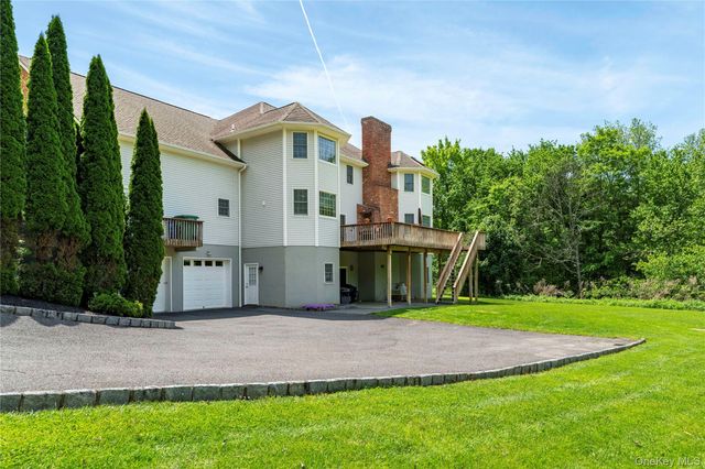 82 Anton Drive, Carmel, NY 10512