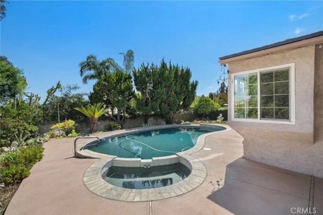1128 W Aster, Upland, CA 91786