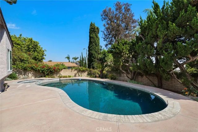 1128 W Aster, Upland, CA 91786