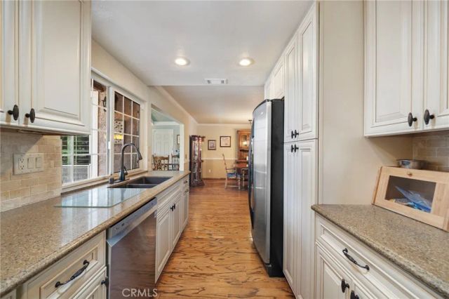 1128 W Aster, Upland, CA 91786