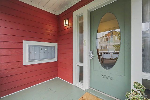 612 N Oakes Street, Tacoma, WA 98406