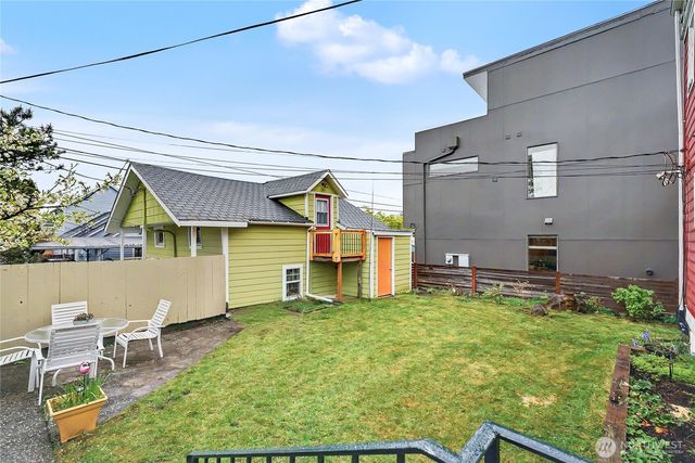 612 N Oakes Street, Tacoma, WA 98406