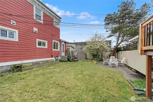 612 N Oakes Street, Tacoma, WA 98406