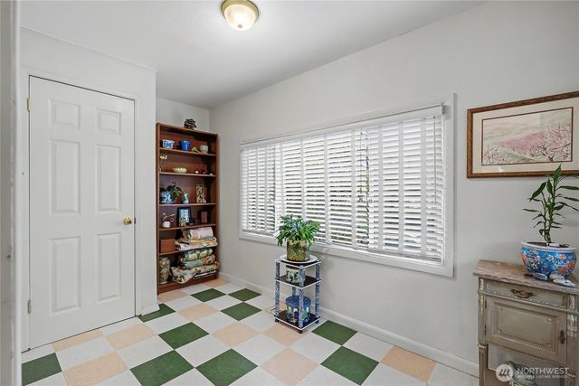 612 N Oakes Street, Tacoma, WA 98406