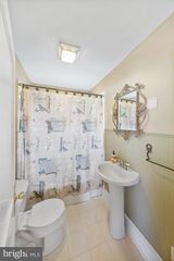 301 HAMILTON BLVD, Warsaw, VA 22572