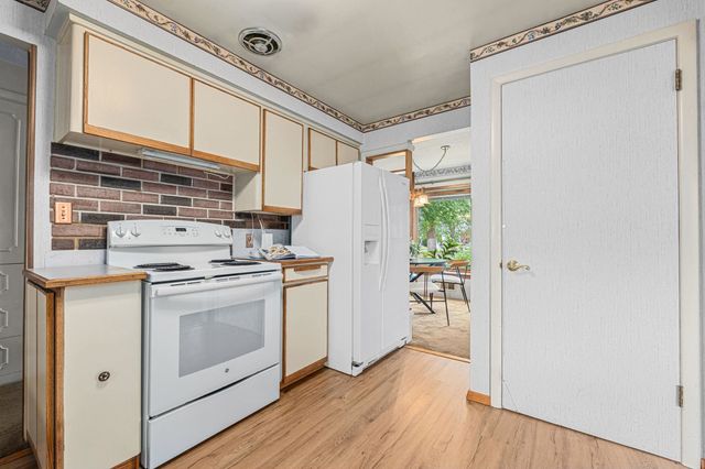 3728 W Rockwell Ave, Spokane, WA 99205