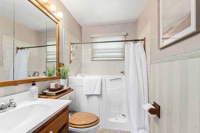 3728 W Rockwell Ave, Spokane, WA 99205