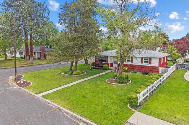3728 W Rockwell Ave, Spokane, WA 99205
