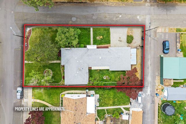 3728 W Rockwell Ave, Spokane, WA 99205