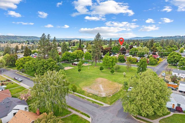 3728 W Rockwell Ave, Spokane, WA 99205