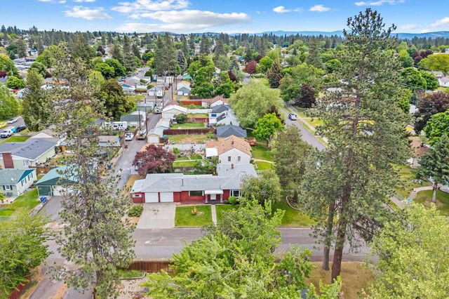 3728 W Rockwell Ave, Spokane, WA 99205