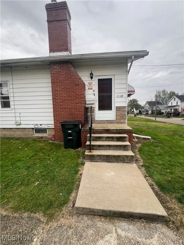 1855 W 17th Street SW, Akron, OH 44314