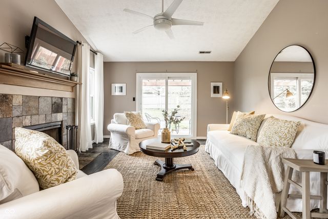 3239 Village Park North Drive, Carmel, IN 46033