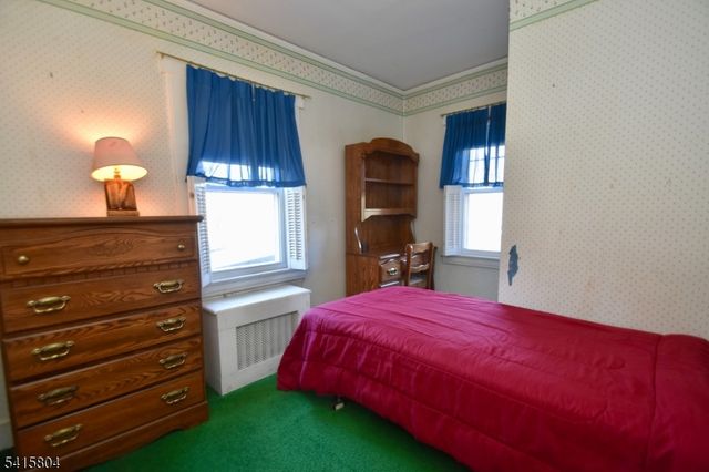 41 Iona Pl, Glen Rock Boro, NJ 07452