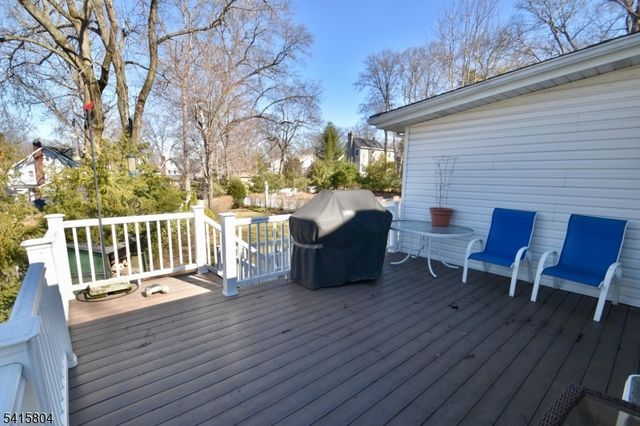 41 Iona Pl, Glen Rock Boro, NJ 07452