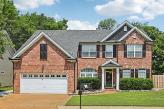 1032 Tanyard Springs Dr, Spring Hill, TN 37174