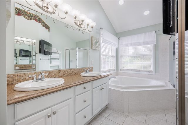 35 Bryden Park, Penfield, NY 14580