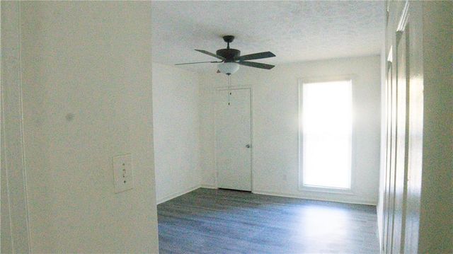 1373 Fairfield SW Drive, Lilburn, GA 30047