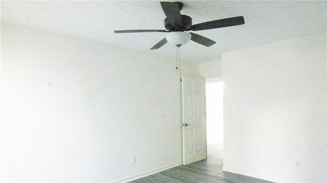 1373 Fairfield SW Drive, Lilburn, GA 30047