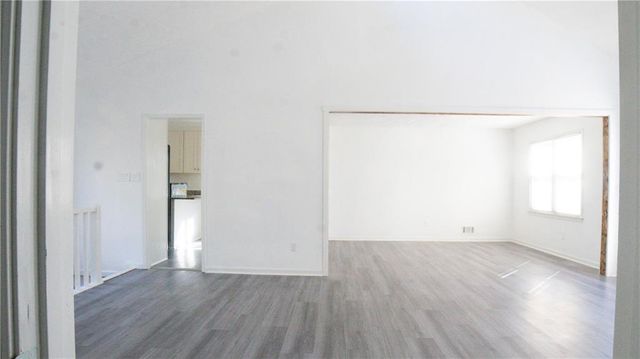 1373 Fairfield SW Drive, Lilburn, GA 30047