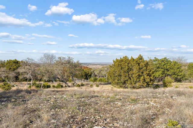 1106 Perry Ranch, Fredericksburg, TX 78624
