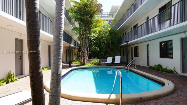 3240 Mary St S206, Miami, FL 33133