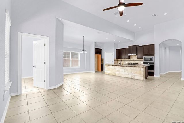 8718 Kallison Arbor, San Antonio, TX 78254