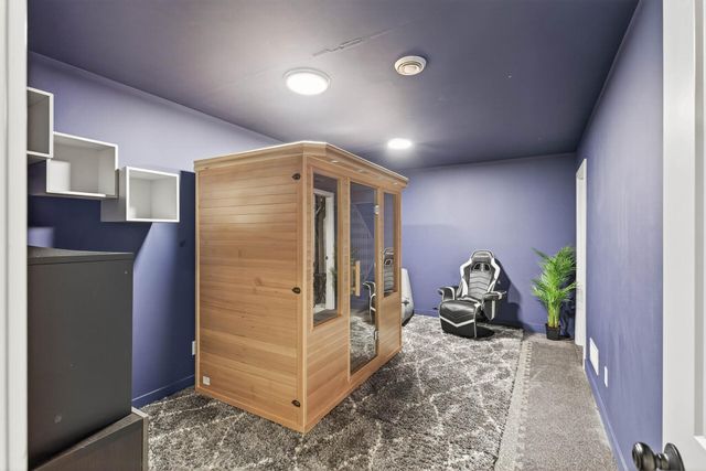 15664 Cobblestone Lake Parkway, Apple Valley, MN 55124