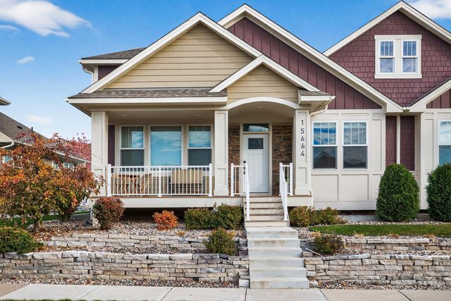 15664 Cobblestone Lake Parkway, Apple Valley, MN 55124