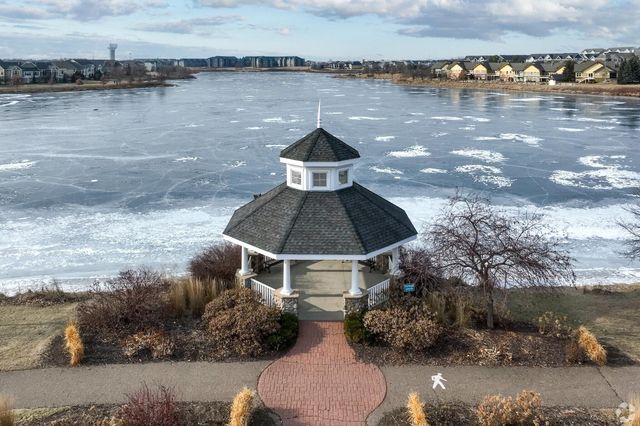 15664 Cobblestone Lake Parkway, Apple Valley, MN 55124