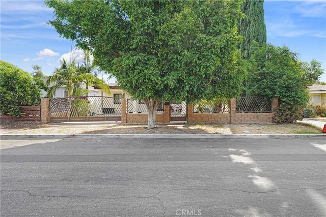 5854 Satsuma, North Hollywood, CA 91601