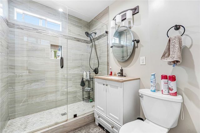 5854 Satsuma, North Hollywood, CA 91601