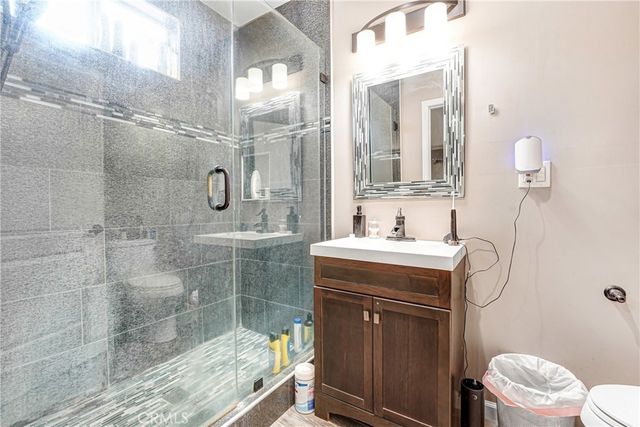 5854 Satsuma, North Hollywood, CA 91601