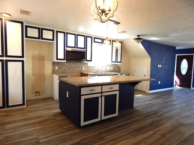 4021 Magnolia Drive, Conroe, TX 77302