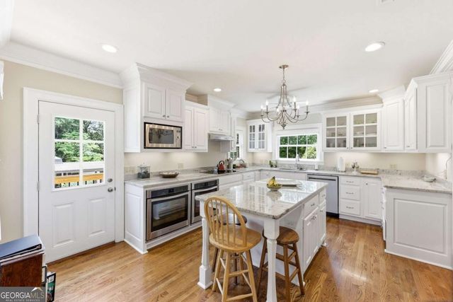 511 Dixon Drive, Gainesville, GA 30501