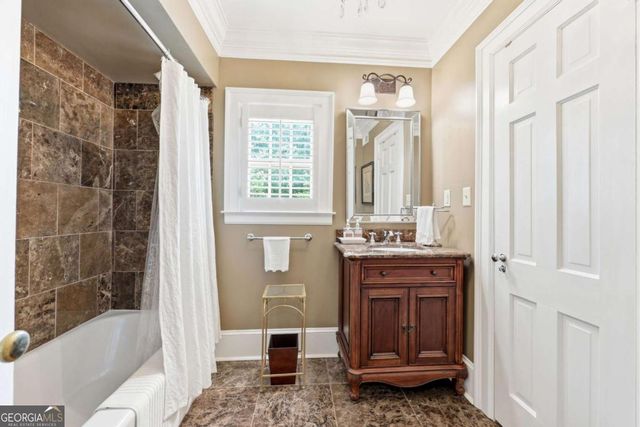 511 Dixon Drive, Gainesville, GA 30501