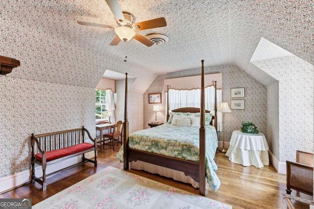 511 Dixon Drive, Gainesville, GA 30501