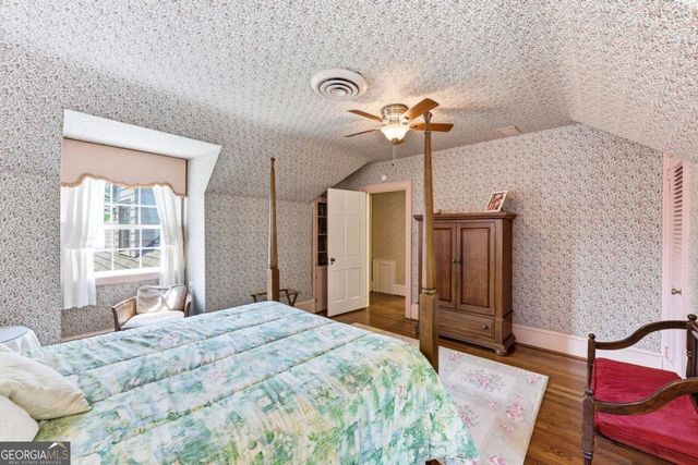 511 Dixon Drive, Gainesville, GA 30501
