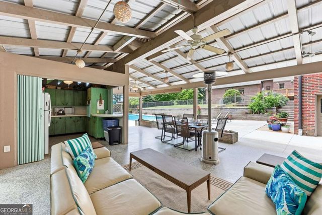 511 Dixon Drive, Gainesville, GA 30501