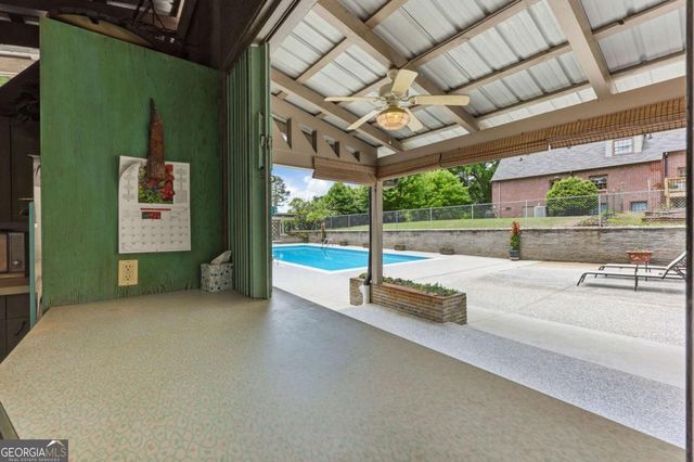 511 Dixon Drive, Gainesville, GA 30501