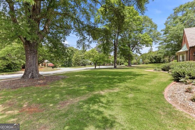 511 Dixon Drive, Gainesville, GA 30501