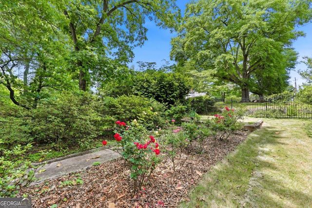 511 Dixon Drive, Gainesville, GA 30501
