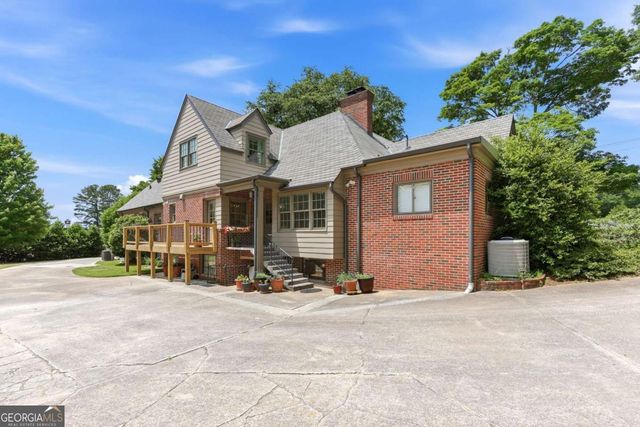 511 Dixon Drive, Gainesville, GA 30501