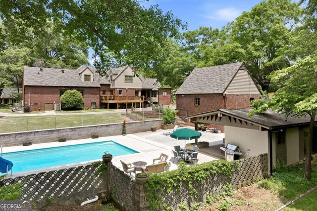 511 Dixon Drive, Gainesville, GA 30501