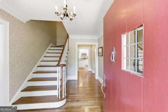 511 Dixon Drive, Gainesville, GA 30501