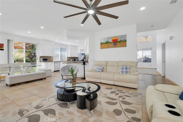 32195 Caminito Osuna, Temecula, CA 92592