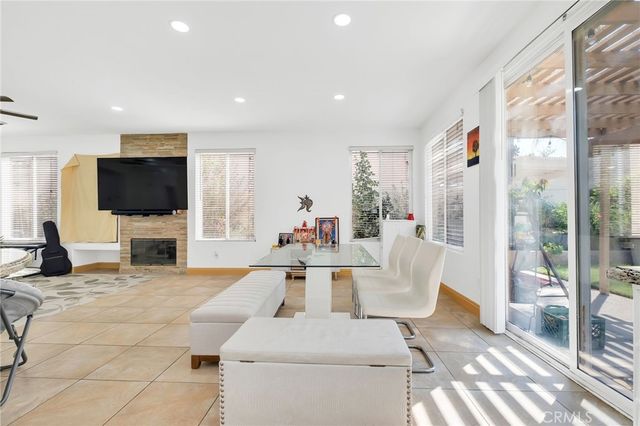32195 Caminito Osuna, Temecula, CA 92592
